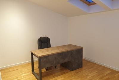 Casă cu 5 camere cu Teren 105 Mp în Central - 14