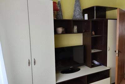 Apartament cu 3 camere decomandat, mobilat în Zimbru - 2