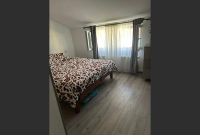 Casă cu 5 camere cu Canalizare în Micro 1 - 5
