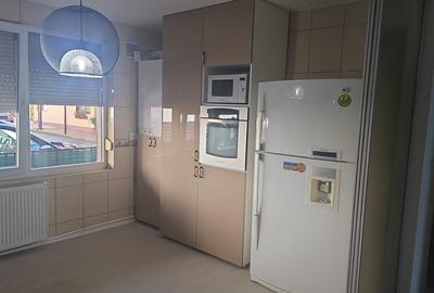 Casă cu 5 camere în Central - 13