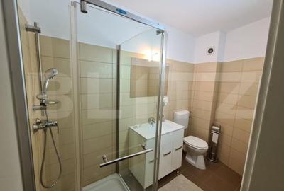 Apartament cu 3 camere decomandat în Cetate