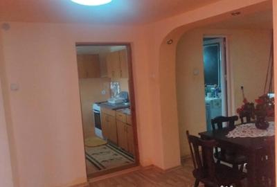 Casă cu 3 camere în Runcu - 3