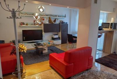 Apartament cu 2 camere decomandat în Calea Dumbrăvii