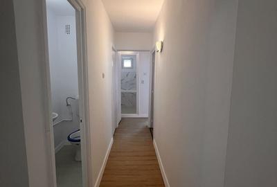 Apartament cu 3 camere decomandat în Dristor
