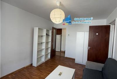 Apartament cu 2 camere semidecomandat, mobilat în Victoriei