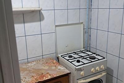 Apartament cu 2 camere semidecomandat în Berceni - 2