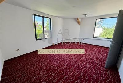 Spațiu comercial, de 150 mp, în Central - 12