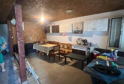 Casă cu 2 camere cu Teren 220 Mp în Schela