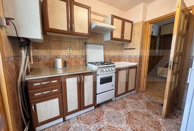 Apartament cu 2 camere decomandat, mobilat în Nicolina - 6