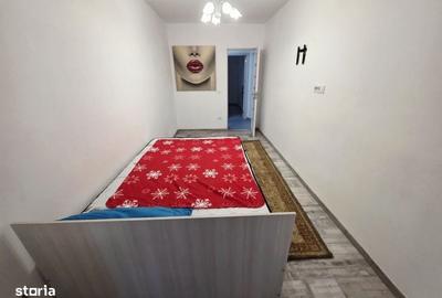 Apartament cu 2 camere în Podu Roș