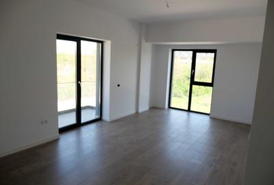 Apartament cu 2 camere decomandat în Băneasa