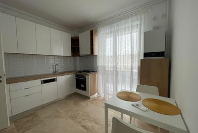 Apartament cu 3 camere decomandat în Central - 2