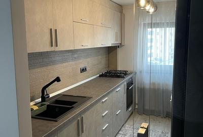 Apartament cu 3 camere decomandat în Central - 3
