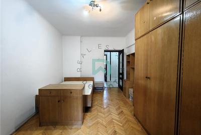 Apartament cu 2 camere decomandat în Brașovul Vechi - 15