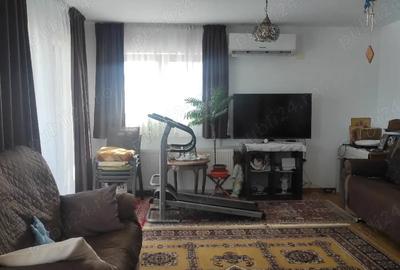 Casă cu Teren 1040 Mp în Central