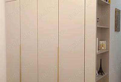 Apartament cu 3 camere decomandat în Central - 1