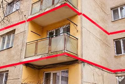 Apartament cu 3 camere decomandat în Simeria