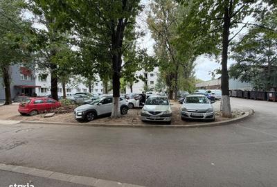 Spațiu comercial, în Păcii