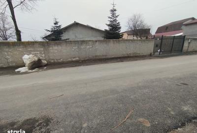 Casă cu 4 camere decomandat cu Teren 120 Mp în Cernica - 1