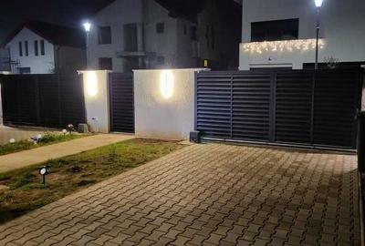 Casă cu 4 camere cu Teren 400 Mp în Central - 3