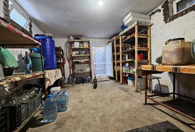 Casă cu 4 camere cu Teren 820 Mp în Dealu Mare - 24