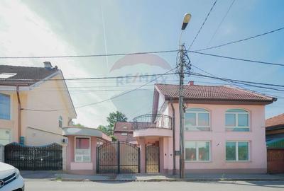 Casă individuală cu 15 camere cu Teren 380 Mp în Decebal - 27