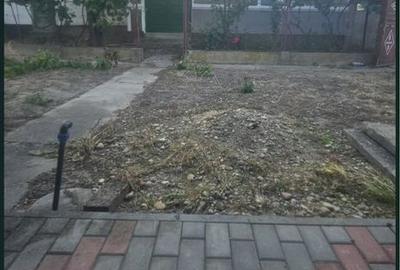 Casă cu 4 camere în Vânători - 1