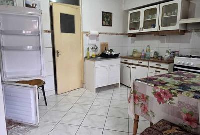Apartament cu 3 camere decomandat în Central - 7