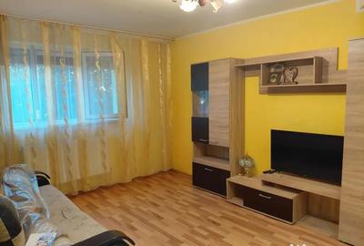 Garsonieră decomandată în Micro 21 - 3