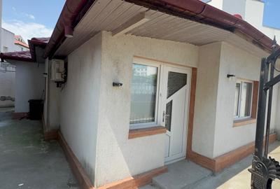 Casă cu 3 camere cu Teren 130 Mp în Delfinariu - 4