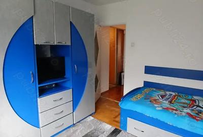 Apartament cu 2 camere decomandat în Petrila - 2