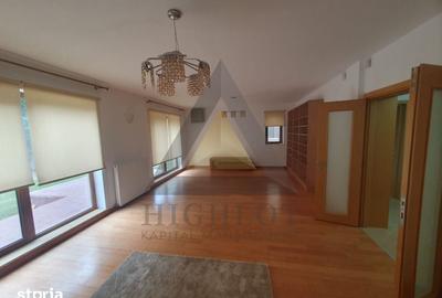 Casă cu 6 camere cu Teren 136 Mp în Central