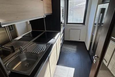 Apartament cu 2 camere decomandat în Decebal