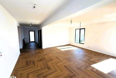 Casă cu 4 camere cu Teren 340 Mp în Balotești