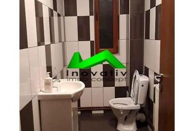 Casă cu 5 camere cu Canalizare în Veterani - 2