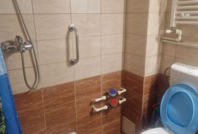 Garsonieră semidecomandată în Far