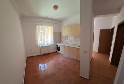 Spațiu comercial, de 76 mp, în Dumbrăvița - 1