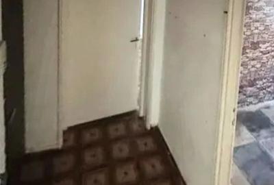 Apartament cu 3 camere semidecomandat în Tractorul