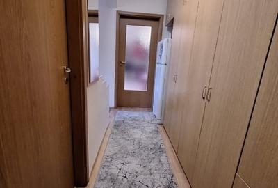 Garsonieră decomandată, mobilată în Steaua - 3