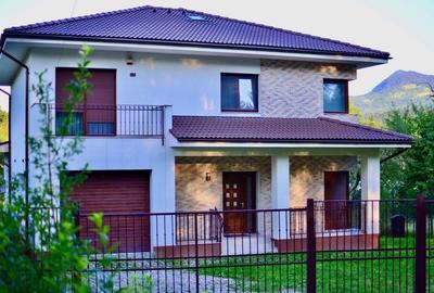 Casă individuală cu 5 camere cu Teren 808 Mp în Noua - 1