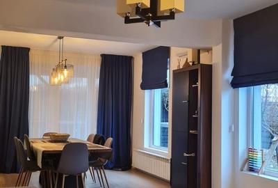 Casă cu 5 camere cu Teren 459 Mp în Central