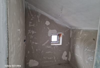 Apartament cu 3 camere decomandat în Băile Felix - 3