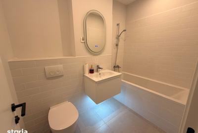Apartament cu 3 camere în Dămăroaia