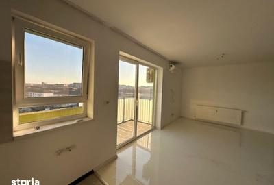 Apartament cu 3 camere decomandat în Nufărul - 5