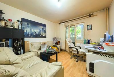 Apartament cu 4 camere decomandat în Gorjului - 4