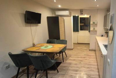 Apartament cu 2 camere decomandat în Crângași