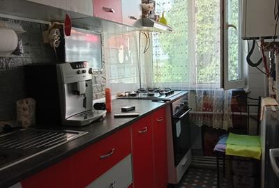Apartament cu 2 camere semidecomandat în Central - 1