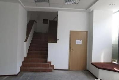 Spațiu comercial, de 800 mp, în Unirii - 3