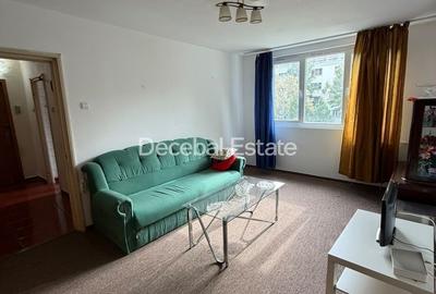 Apartament cu 3 camere semidecomandat în 1 Decembrie 1918