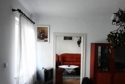 Casă cu 4 camere cu Teren 700 Mp în Zărnești - 7